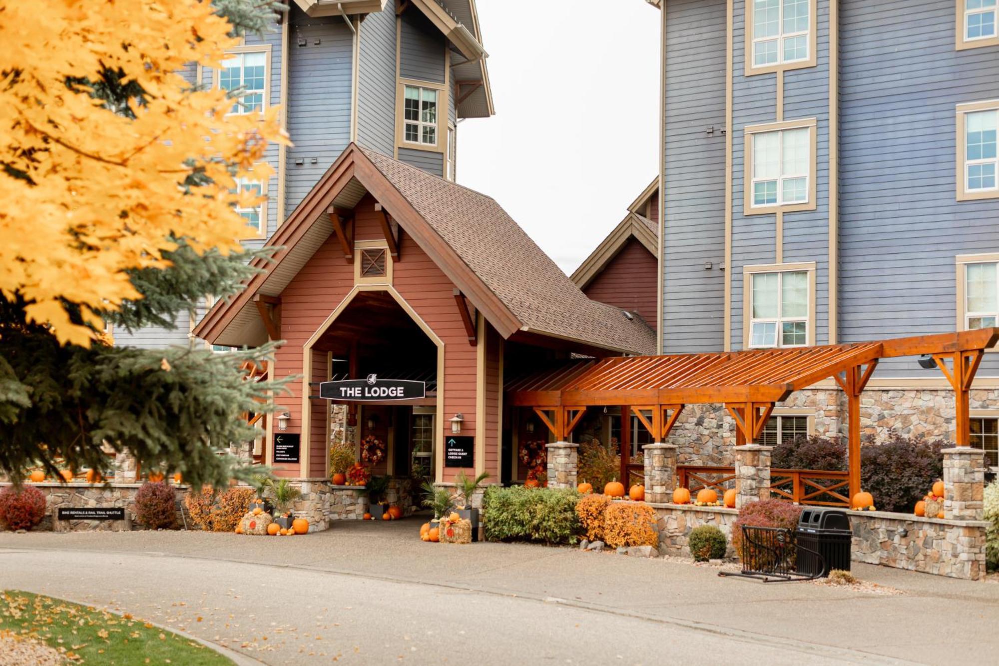 Predator Ridge Resort Vernon Exteriör bild